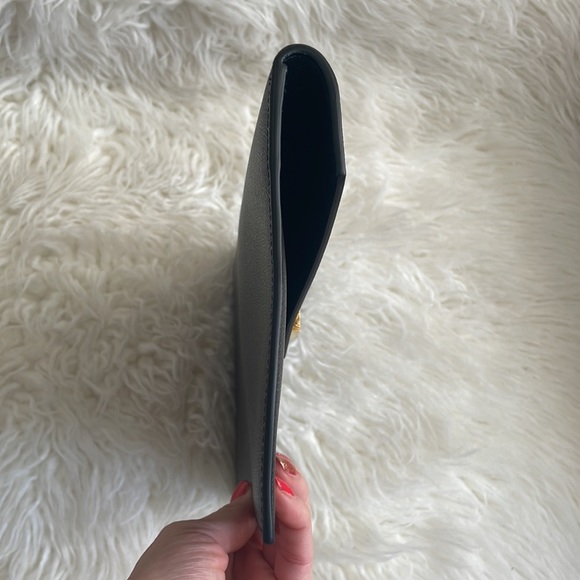 NWOT YSL Uptown Pouch - Picture 9 of 17